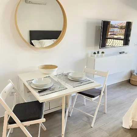 Appartement Estudio En Cristianos. Ubicacion Ideal.